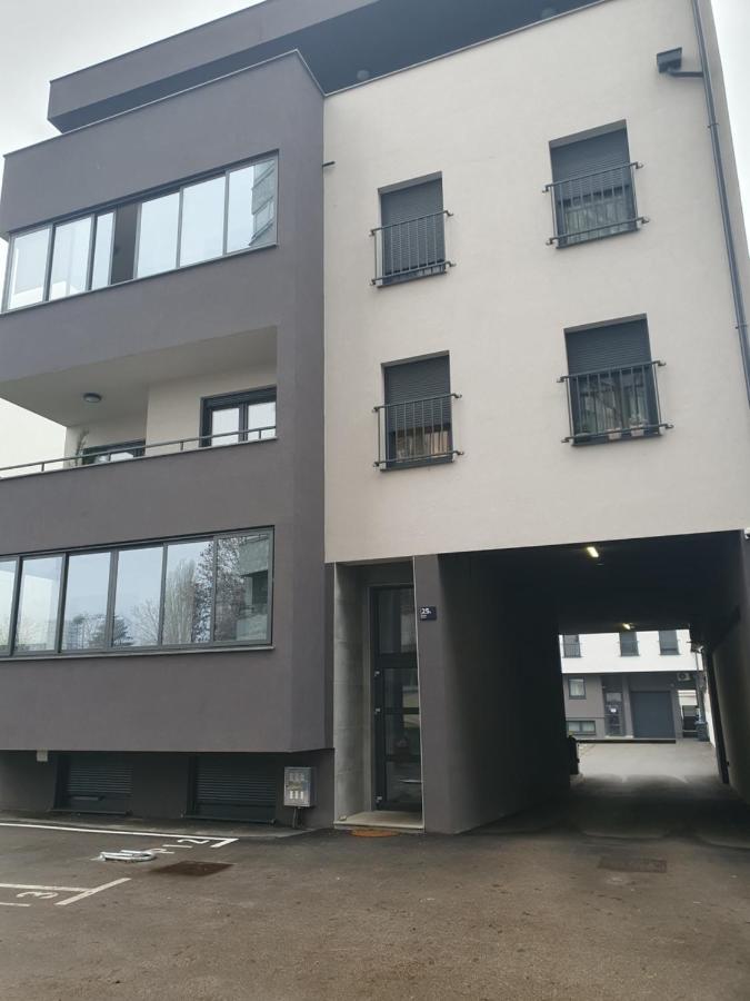 Cosy 35M2 Appartment Zagreb Ngoại thất bức ảnh